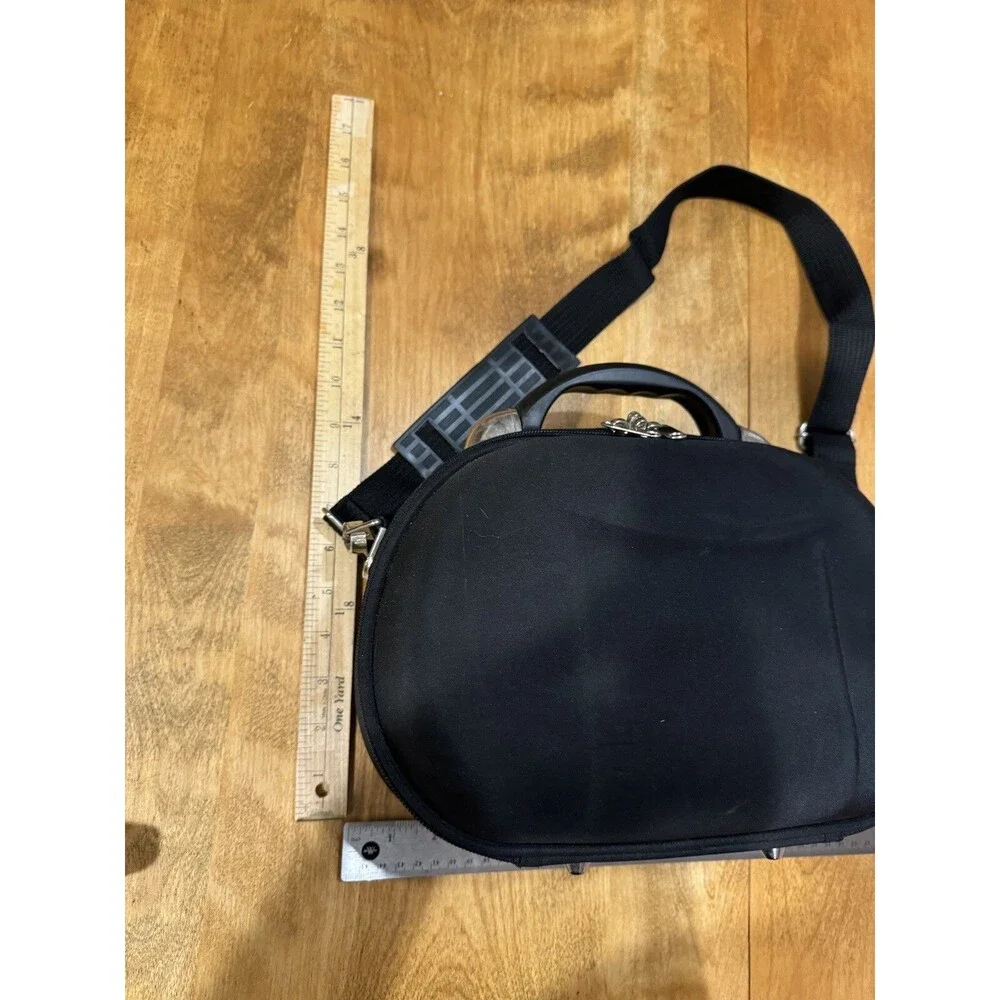 Hard Case Makeup Bag/Handbag Travel or Fashion Bag Inner Pockets Luggage